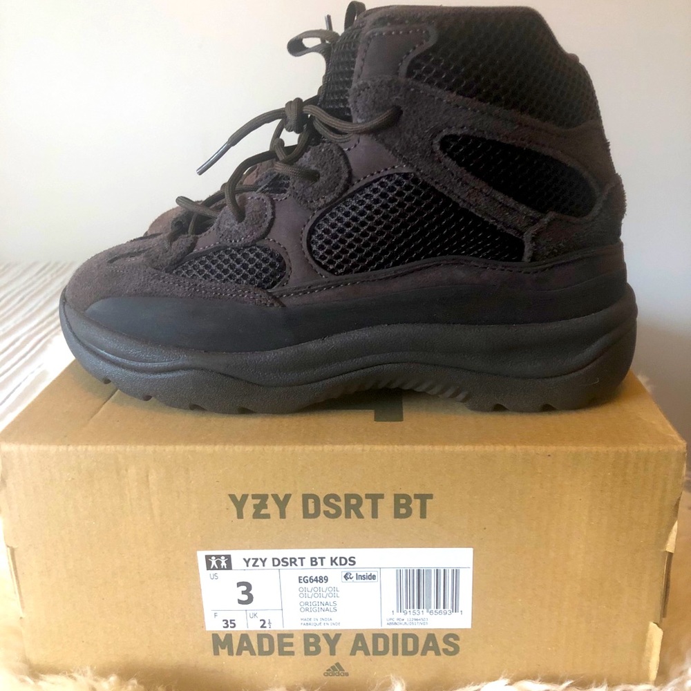 Authentic YZY dessert Boot  (men’s 3 or women’s 5)